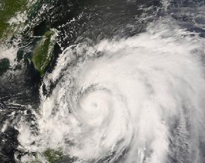 颱風森拉克雲圖