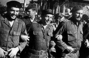 古巴革命勝利後,切·格瓦拉與卡斯楚等人進駐哈瓦那