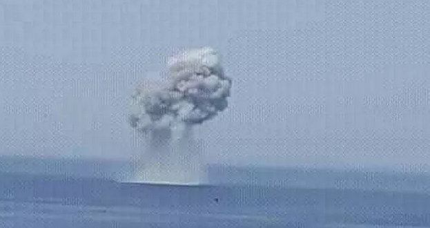 蘇30墜海後引起的爆炸