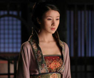 孫菲菲飾月容公主