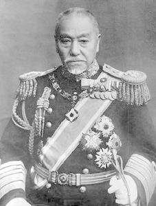 日本帝國海軍元帥、海軍大將，與陸軍的乃木希典並稱日本軍國主義的“軍神”。