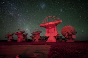 世界最大射電望遠鏡落成