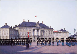 卡隆堡宮