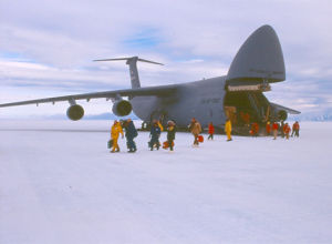 南極洲冰跑道