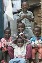 盧安達兒童