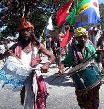 東帝汶人參加獨立一周年慶祝活動