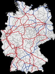 （圖）ICE（紅色）和（IC（藍色和紅色）在德國鐵路系統