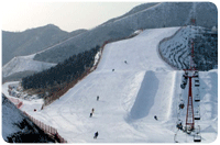 密雲南山滑雪場（圖）中級滑雪道