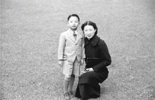 20世紀30年代末,趙一荻與兒子張閭琳在香港