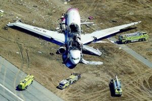 韓國韓亞航空公司波音777客機在美國舊金山國際機場失事