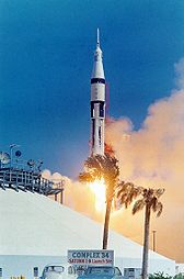 （圖）阿波羅7號發射（NASA）