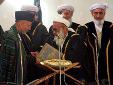 哈米德·卡爾扎伊在阿富汗總統就職儀式上