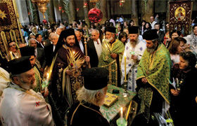東正教的聖誕儀式，極為輝煌燦爛。