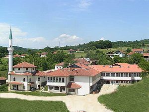 波士尼亞戰爭後重建的一所伊斯蘭學校，位於波士尼亞維索科