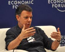 2010年，桑托斯參加世界經濟論壇