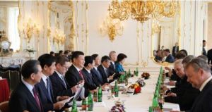 中華人民共和國和捷克共和國關於建立戰略夥伴關係的聯合聲明