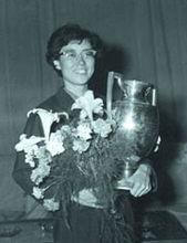 邱鍾惠是中國第一位桌球女子世界冠軍