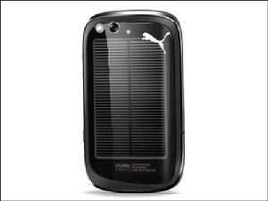 Puma手機M1背部的太陽能面板