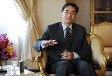 華裔“大帥哥”當選泰總理
