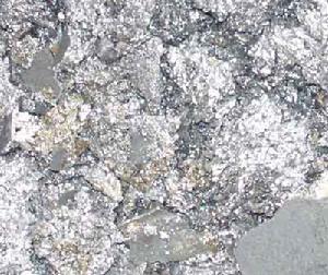 含砷金屬礦石
