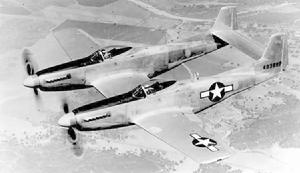 美國P-82戰鬥機
