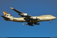 波音747-400F沙漠之鑽塗裝