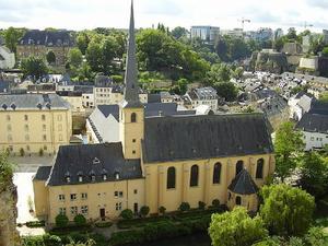 盧森堡城的老城區和要塞