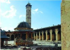 阿勒頗古城的奧米亞大清真寺受損前後