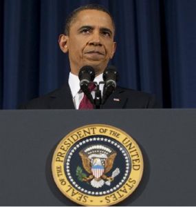 美國總統歐巴馬表示他不排除向利比亞反對派武裝提供武器裝備的可能性。