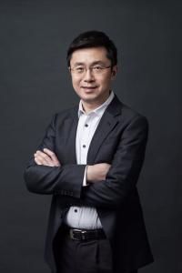 CEO龔宇