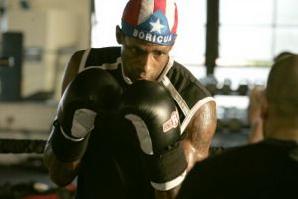 吉爾2005年6月17號練習拳擊圖片