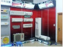 三菱電機空調在電器賣場裡的展台