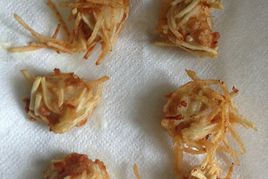 橄欖金絲球 橄欖金絲球