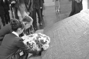 難忘歷史定格圖