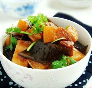 土豆海帶燒肉 土豆海帶燒肉