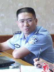 王天奇[貴州省龍里縣公安局谷龍派出所所長]