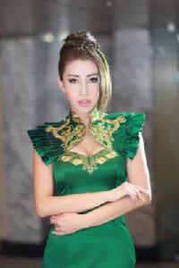 王瑤[中國十大青年古箏演奏家]