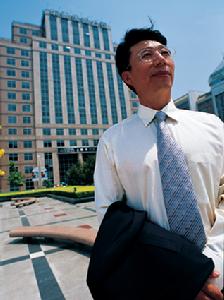 王梓木[前遼寧省副省長]