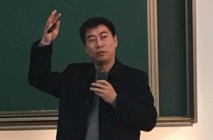 張清華[東華大學材料科學與工程學院教授]