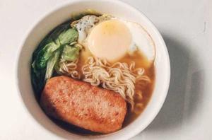 港式餐蛋面 港式餐蛋面