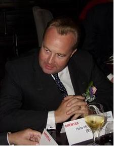 HANS MICHAEL JEBSEN先生