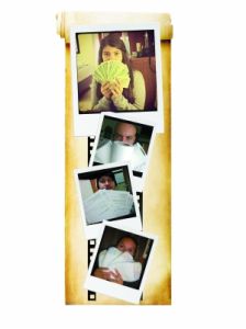 網民的惡搞:衛生紙尿不濕成為合影對象。