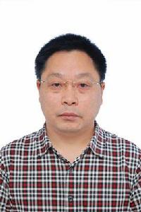 楊萬成[成都市氣象局黨組成員、紀檢組長]