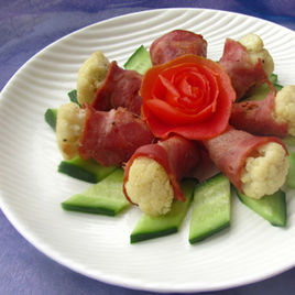 蒜片培根花菜卷 蒜片培根花菜卷