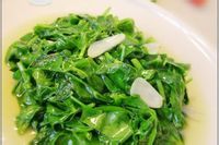 蒜片豌豆尖 蒜片豌豆尖