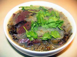 酸菜豬血湯 酸菜豬血湯