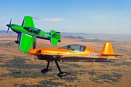 XA42特技飛機 XA42特技飛機