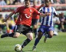 馬里奧&middot;埃吉曼在球場上