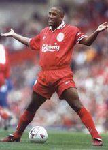 約翰&middot;巴恩斯