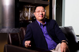 萬鞋雲商CEO姚予